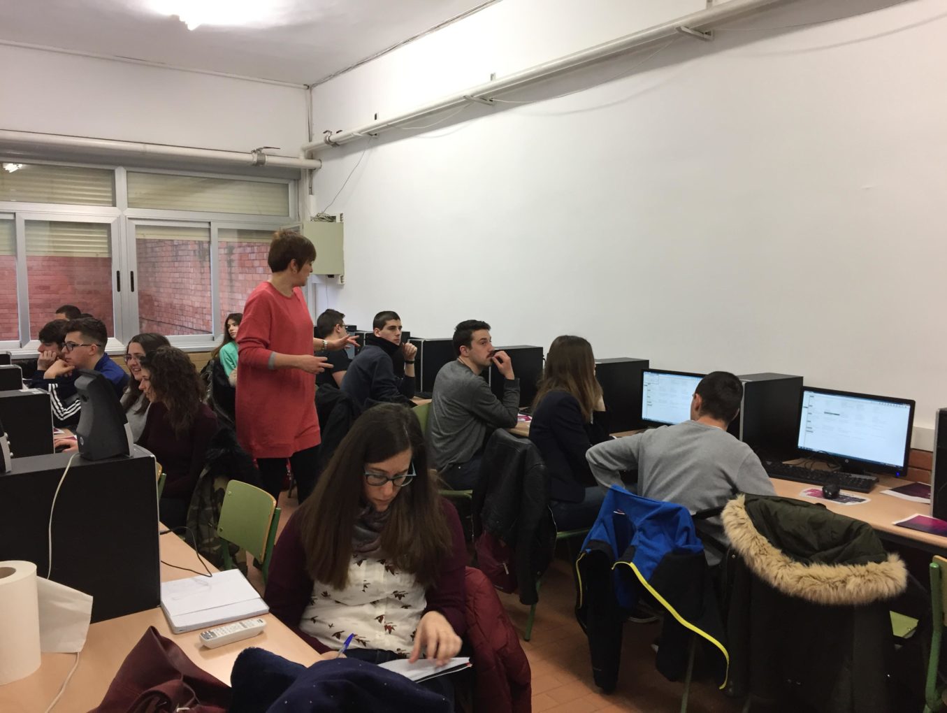 ALMACÉN Y TWIN BODEGA EN IES LA LABORAL