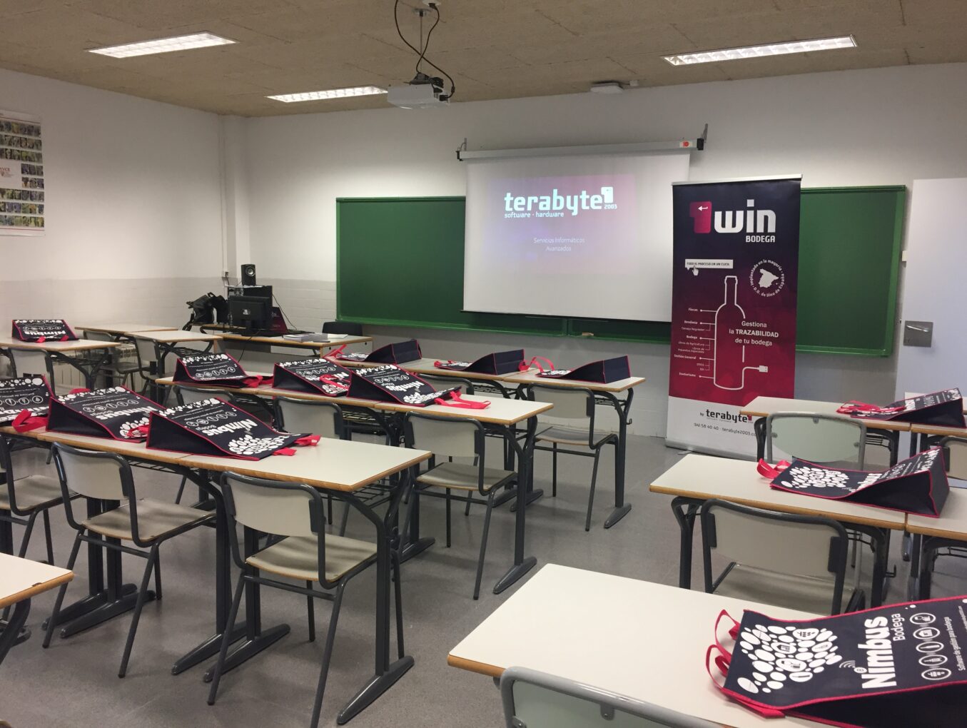 Presentamos nuestro ERP Nimbus Bodega en IES La Laboral